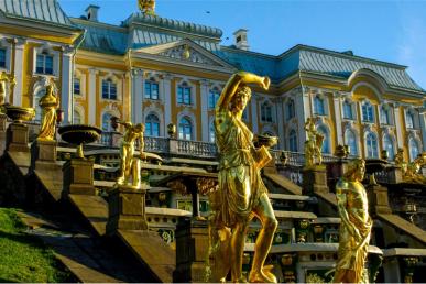 Москва, Санкт-Петербург, Сочи и другие популярные города для туристов на майские праздники 2022 года